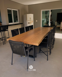 MESA BORDA ORGÂNICA 3,00 X 0,90 A 0,99 METROS