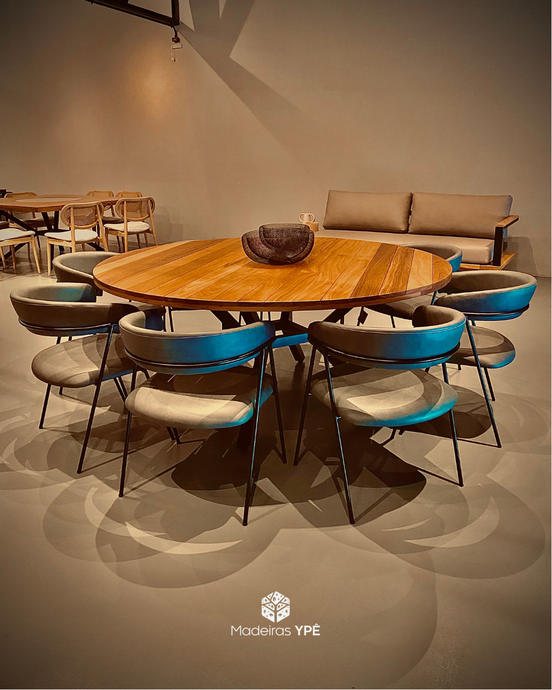 MESA RIPADA Ø 1,20 METROS